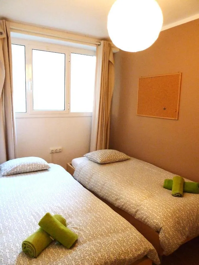 Joanic Apartment Escorial Barcelona 0*,  Espanha